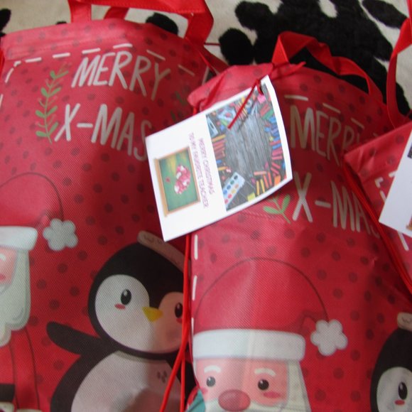 TEACHERS  MYSTERY GIFT BAGS FILLED  15-20 ITEMS - Picture 3 of 4